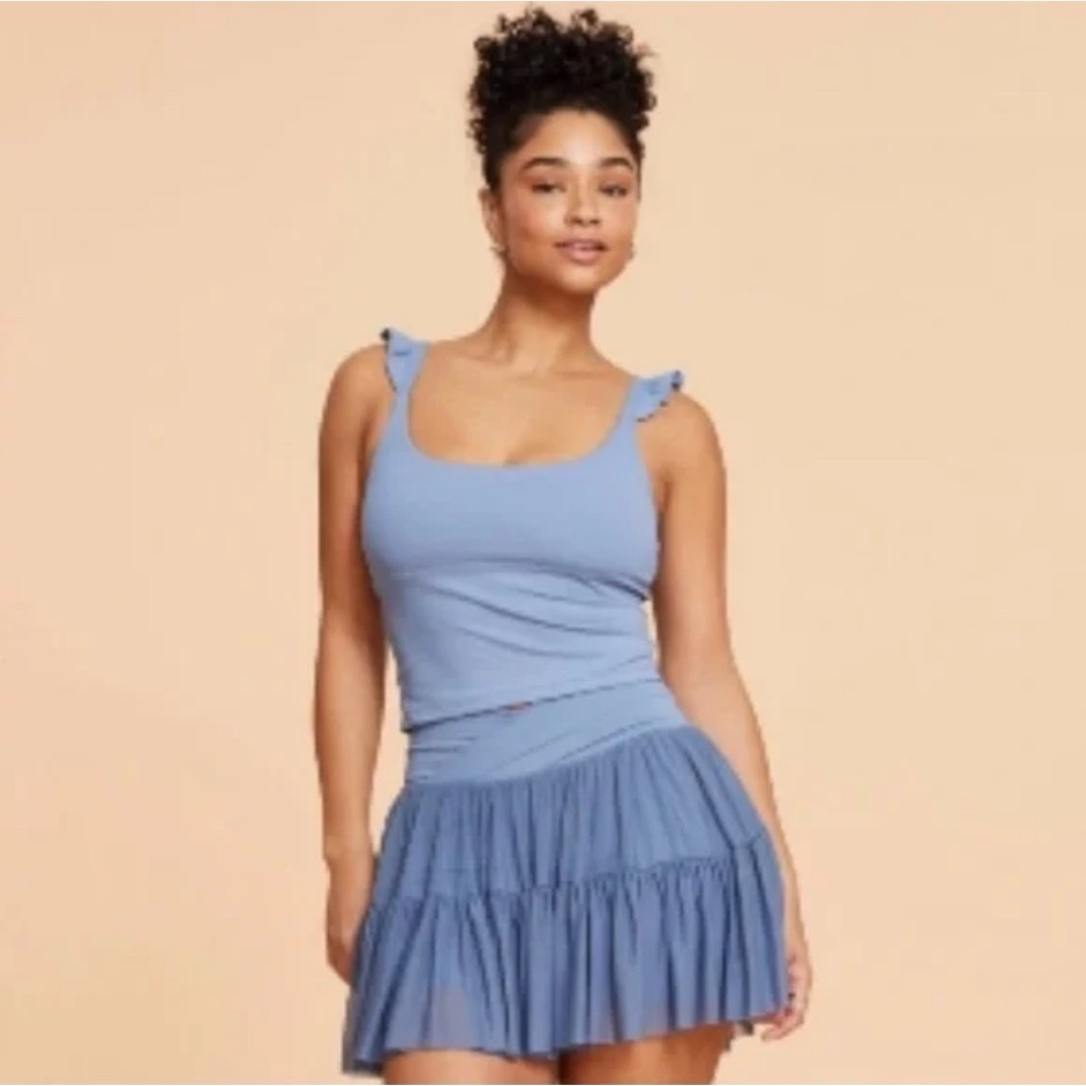 NWT Blogilates Ruffle Bra Tank Blue Large